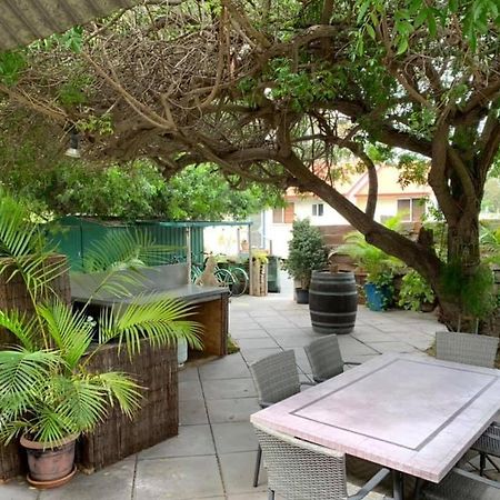 Dongara Breeze Inn Exterior photo